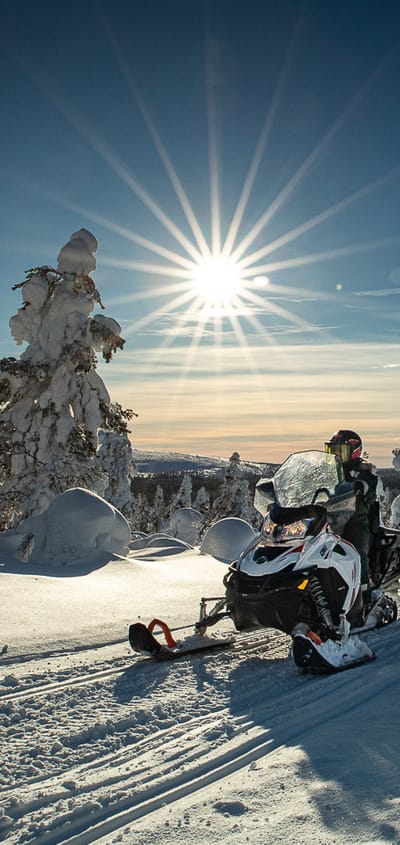 finland Lapland wilderness hotels snowmobile safari2