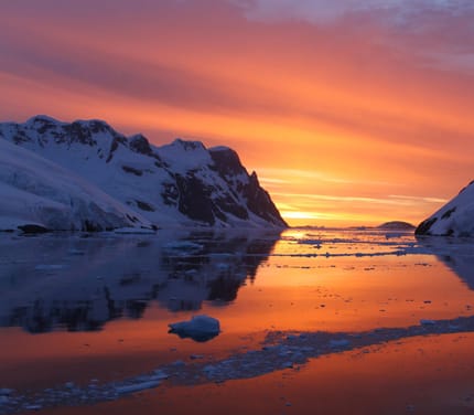 expeditions antarktis solnedgang Hurtigruten
