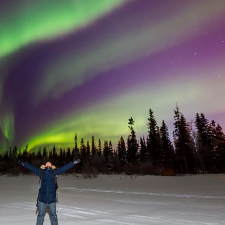 nordlys over inaris&oslash;en i lapland
