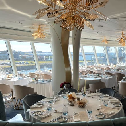 restaurant ombord på norweigian prima krydstogtskibet