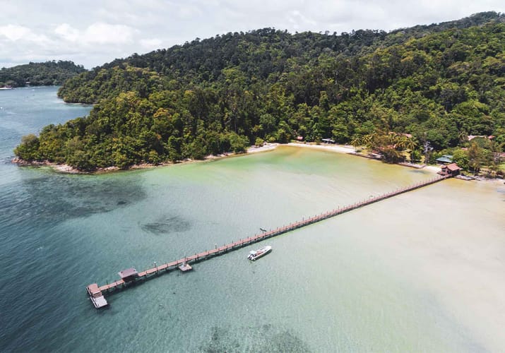 Borneo gaya island