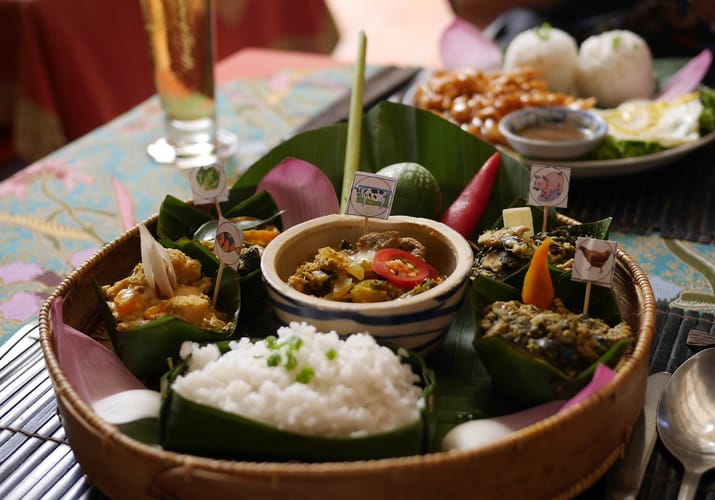 Cambodia, Siam Reap, Smagen af Cambodia, M&aring;ltid, Lokale Retter