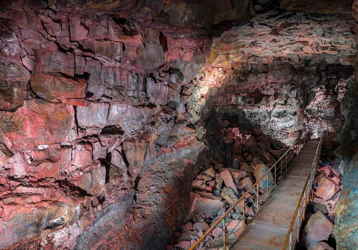 island lava tunnel lavatunnel