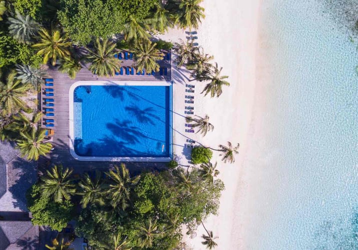 maldiverne meeru pool bar