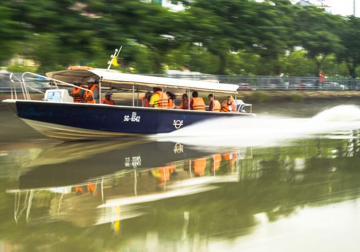 vietnam ci chi med speedbåd