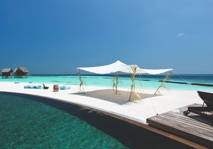 Rejser til Maldiverne, Constance Moofushi Maldives, pool