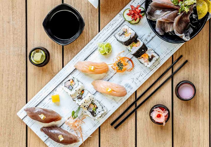 Rejser til Mauritius, The Ravenala Attitude, Restaurant Lime med sushi og japansk menukort