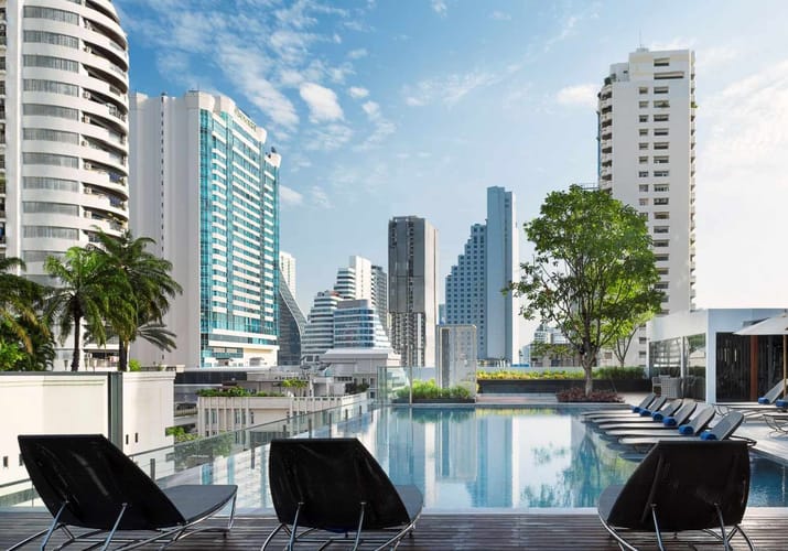 Thailand, Bangkok, Novotel Bangkok Sukhumvit 20, Pool Day