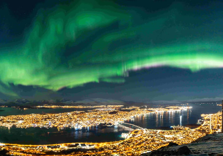 Tromsø fjellheisen over tromsoe norwegian travel nordlys