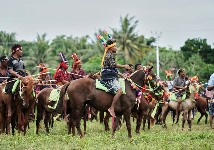 Indonesien sumba tranditionel pasola festival.sck