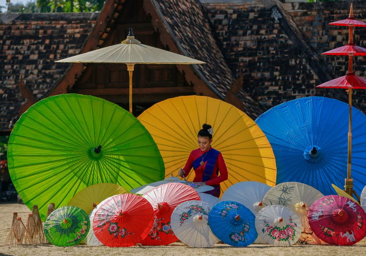 aisian woman chaing mai