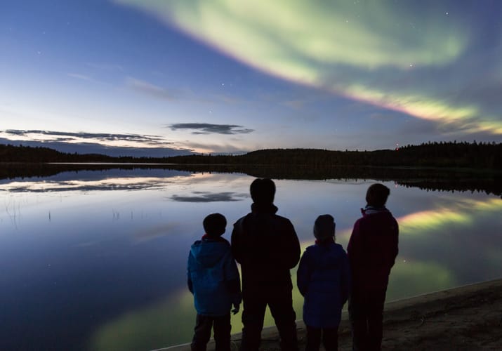 finland Lapland wilderness hotels autumn aurora family scaled