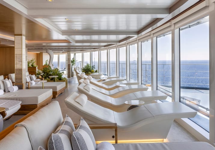 Thermal Lounge i spaen ombord på Norwegian Viva krydstogtskibet