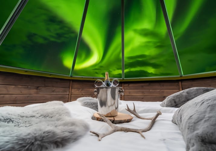 finland Lapland inari wilderness aurora cabin northern light scaled hotel